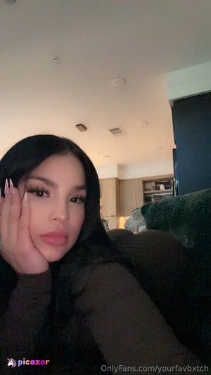 yourfavbxtch photo #8 photo n 8