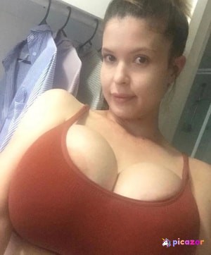 Tina T - Thumb