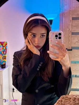 Izabeii N8