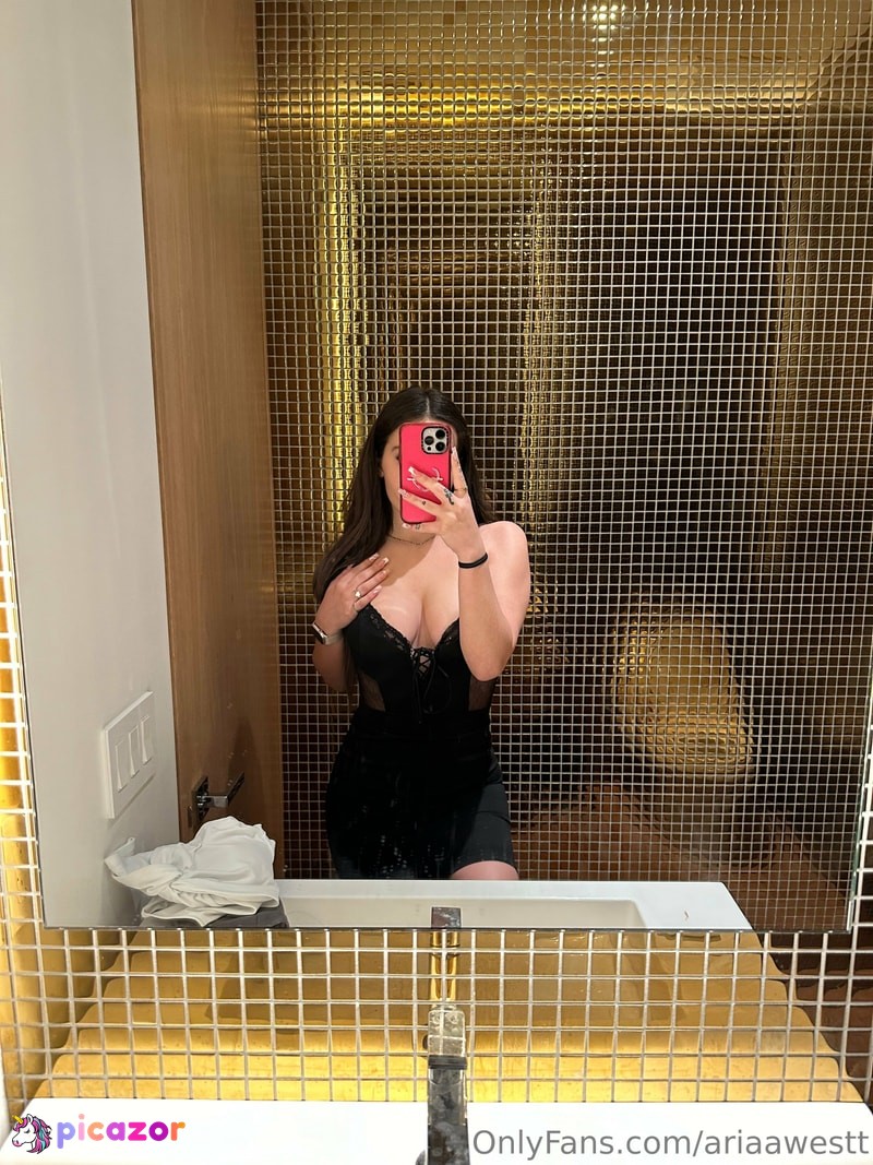 ariawestsfw N52