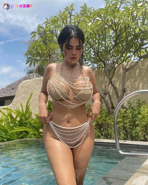 Noey Yanisa - Image
