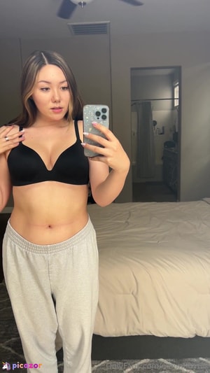 moonbbytiff video #1 photo n 1