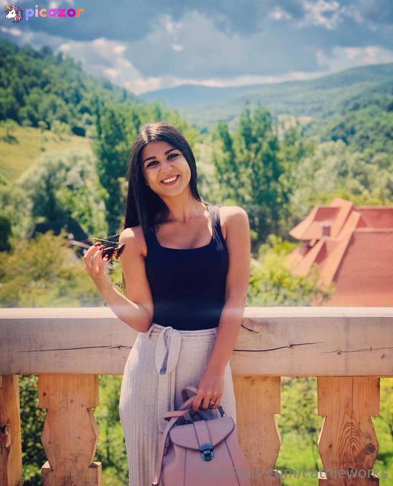 thepetiteceo N17
