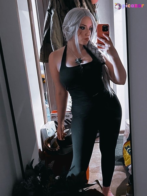 Ezy Summers Cosplay - Image