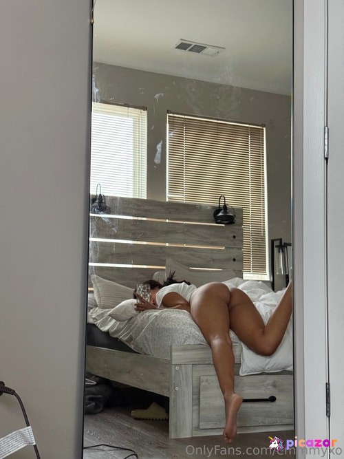 emmmyxo - Image