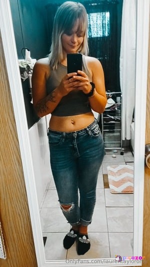 laurentayloronly photo #13 photo n 13
