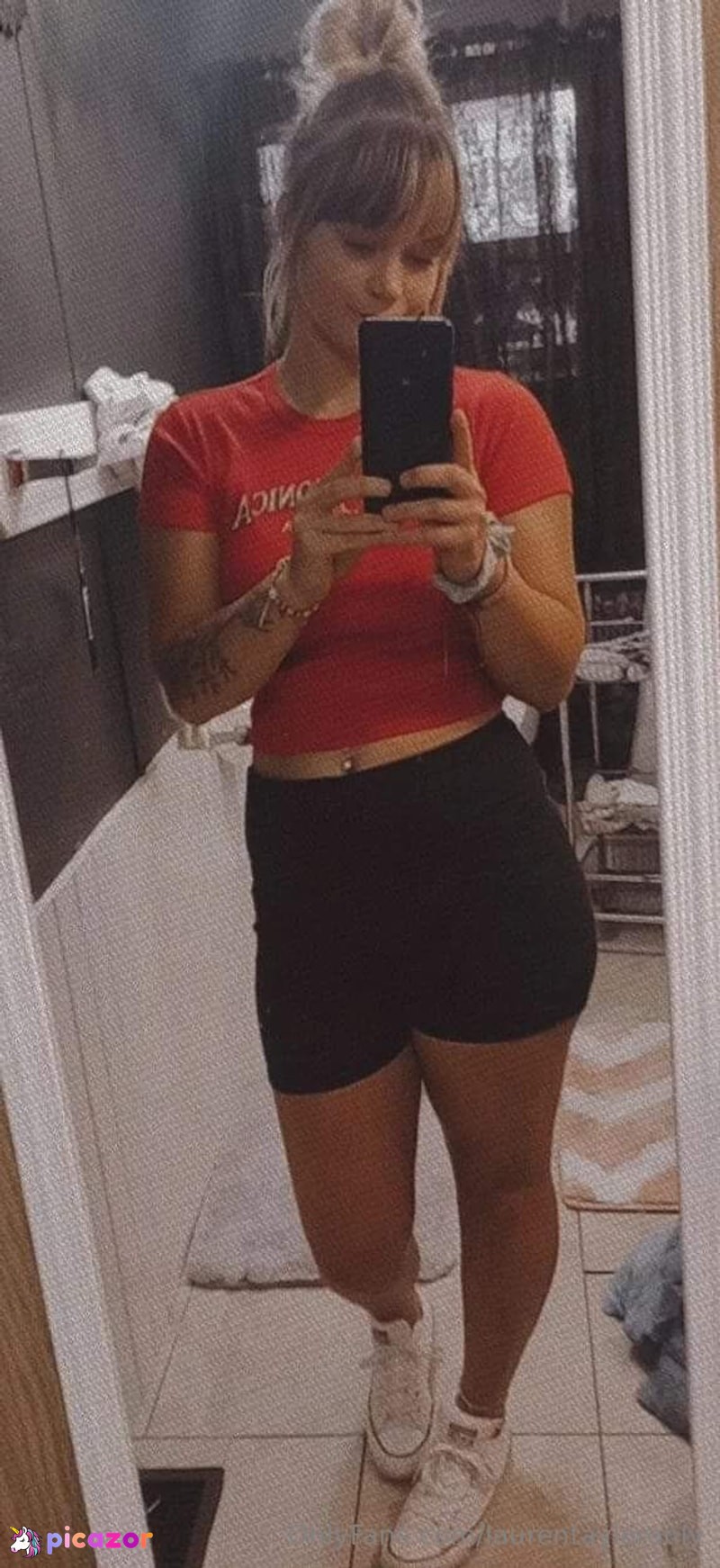 laurentayloronly N1