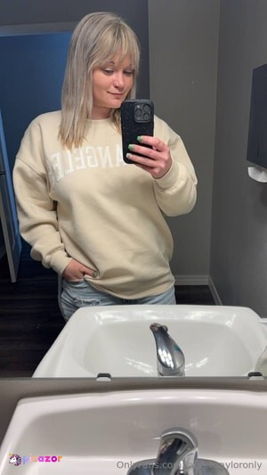 laurentayloronly photo #33 photo n 33