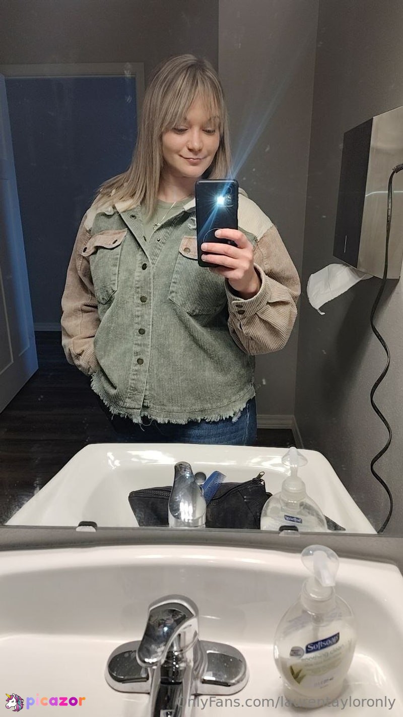 laurentayloronly N21