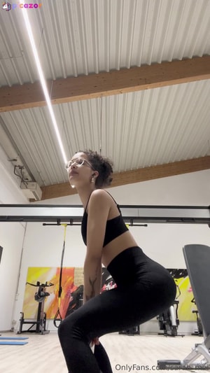 sarah_mai video #7 photo n 7