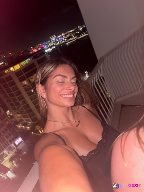 gaby_zola - Image