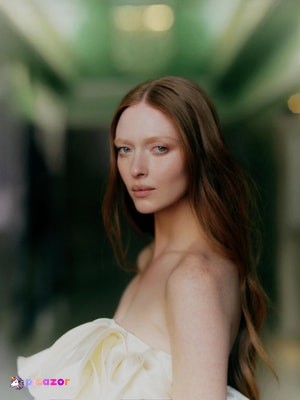 larsen-thompson-1 photo #254 photo n 254