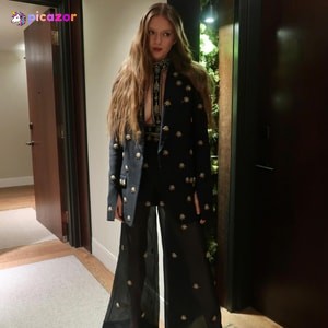 larsen-thompson-1 photo #244 photo n 244