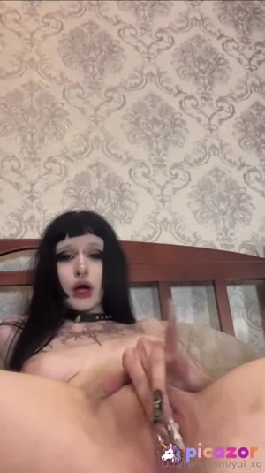 yui_xo - Thumb