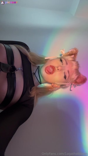 1agathabloom video #2 photo n 2