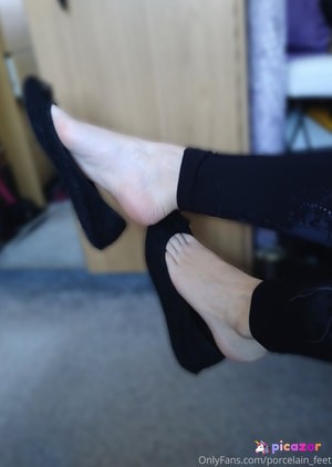 feet_porcelain photo #3 photo n 3