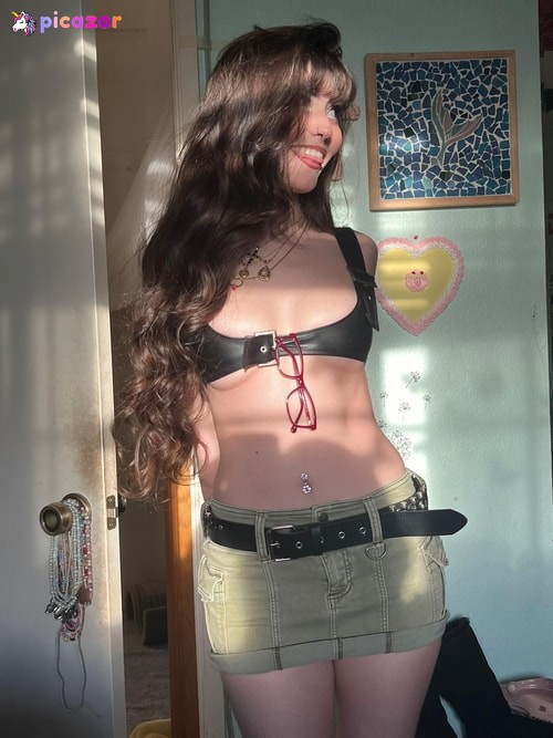 K4YT33 - Image