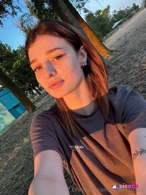 lola.sw - Thumb