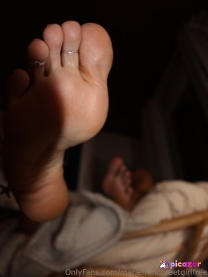 mariefrenchfeetgirlfree photo #14 photo n 14
