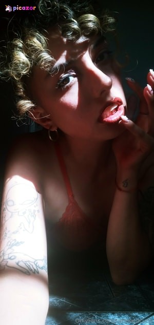 tattooedcurly photo #9 photo n 9