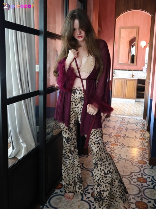 Isabella Ardley - Image