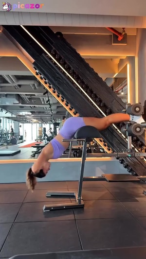 livefitelle-1 video #160 photo n 160