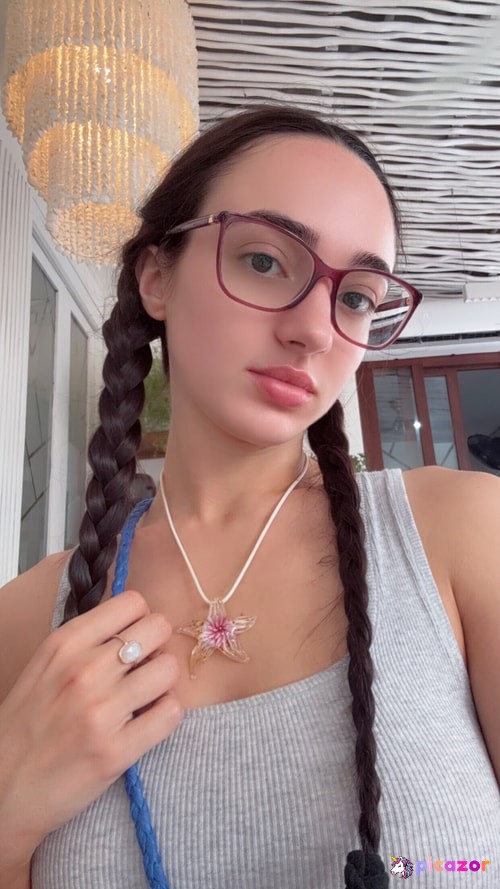 Maddie Joy - Image