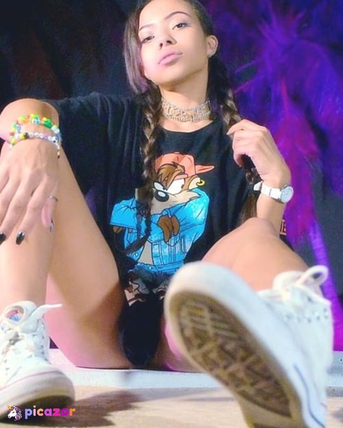 Adriana Maya - Image
