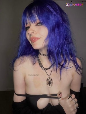 bluehairgothgrl photo #1 photo n 1
