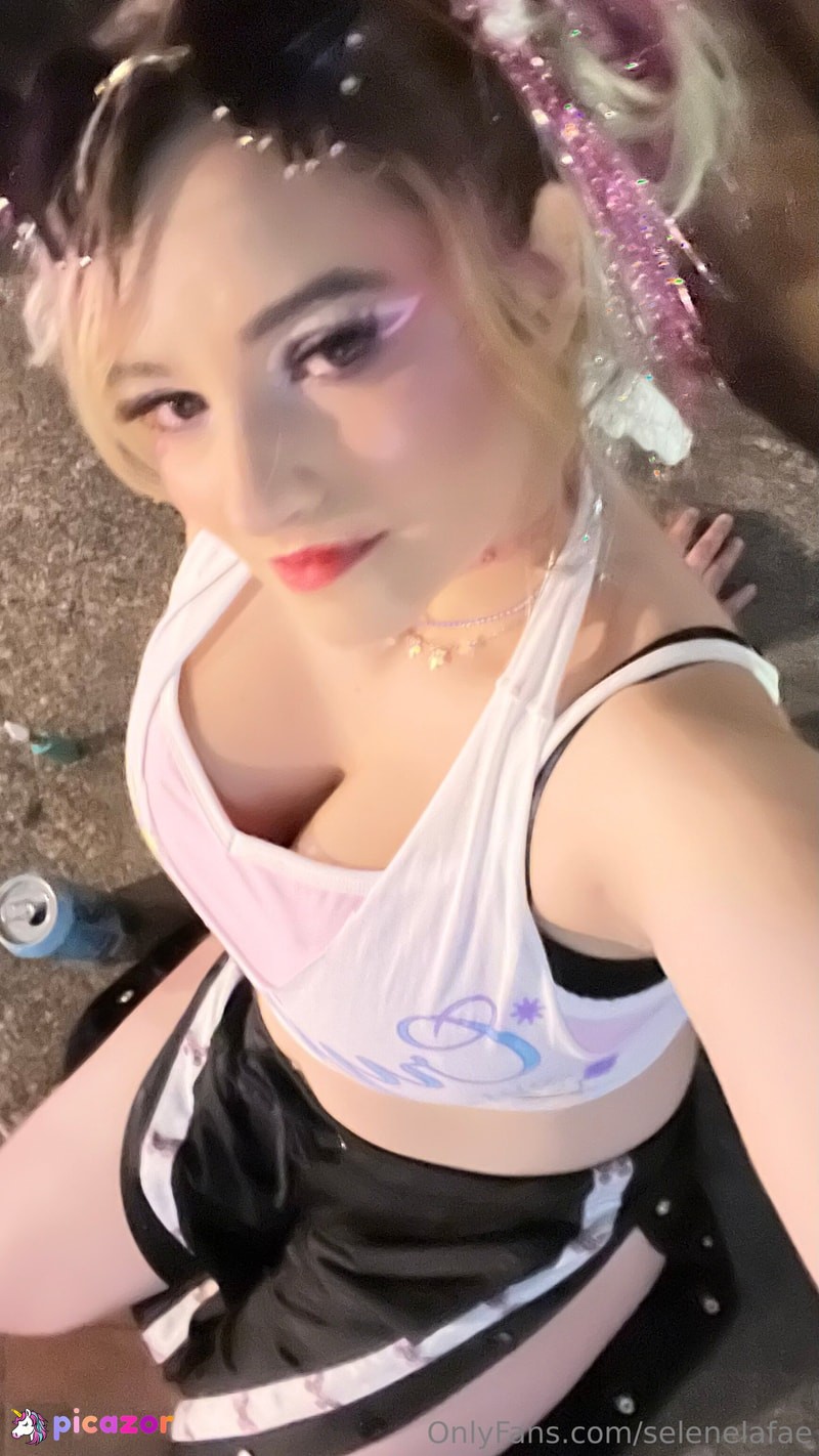 selenelafae N29
