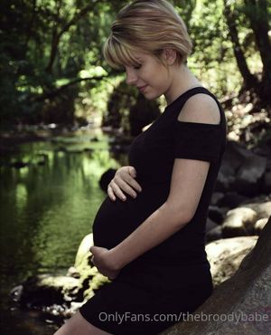 thepregnantbabe-2 photo #2 photo n 2
