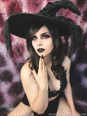 kaitlin-witcher-2 photo #9 photo n 9