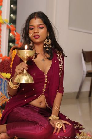 khyatishree-1 photo #138 photo n 138