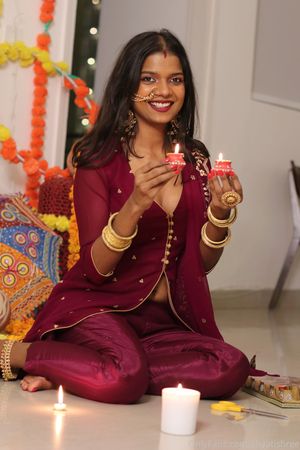 khyatishree-1 photo #142 photo n 142