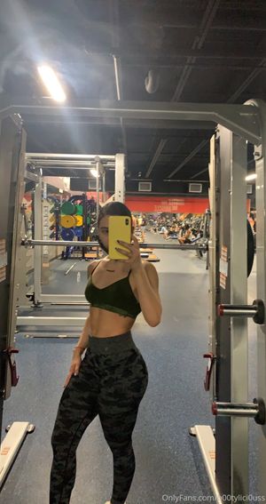 bigboootyari  N3