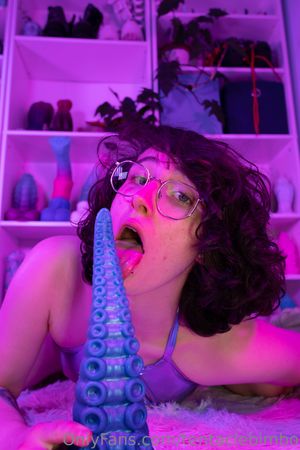 tentaclebimbo-4 photo #47 photo n 47