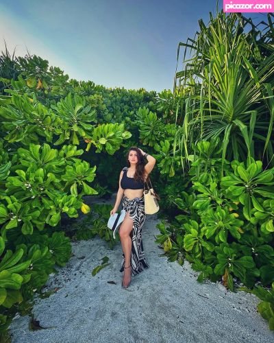 Shivaleeka Oberoi - Image