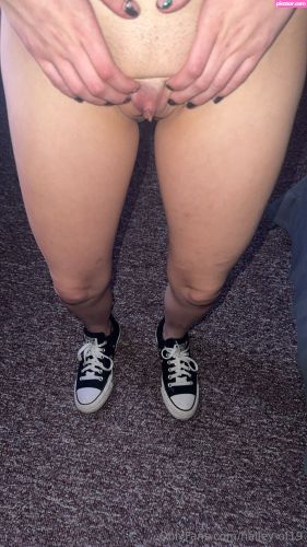 hailey of19 - Image