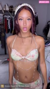 alessandra-liu-1 video #198 photo n 198
