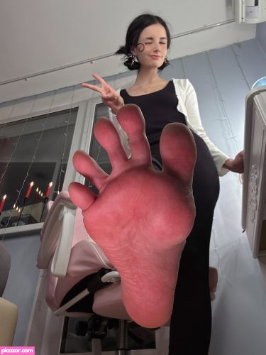 loonassoftfeet - Image