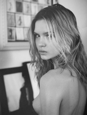 josephine-skriver-1 photo #763 photo n 763