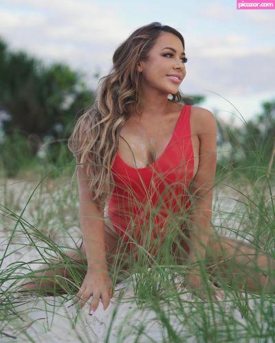  Jenni Neidhart - Image