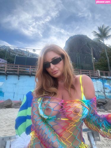Carly Johnson - Image