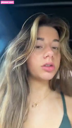 Mikayla Campinos - Image