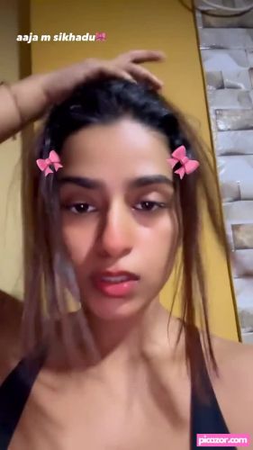 SUHANA KHAN - Image
