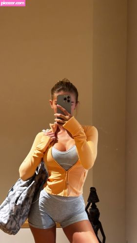 Alexa Breit - Image