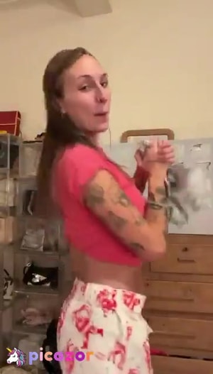 angel-youngs-1 video #741 photo n 741