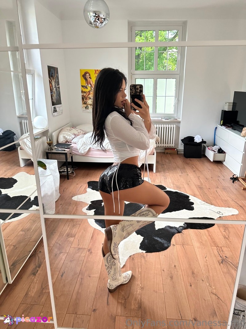 VanessaRhd N1964