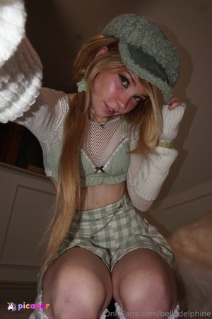 belle-delphine-1 photo #13454 photo n 13454