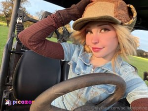 belle-delphine-1 photo #13523 photo n 13523